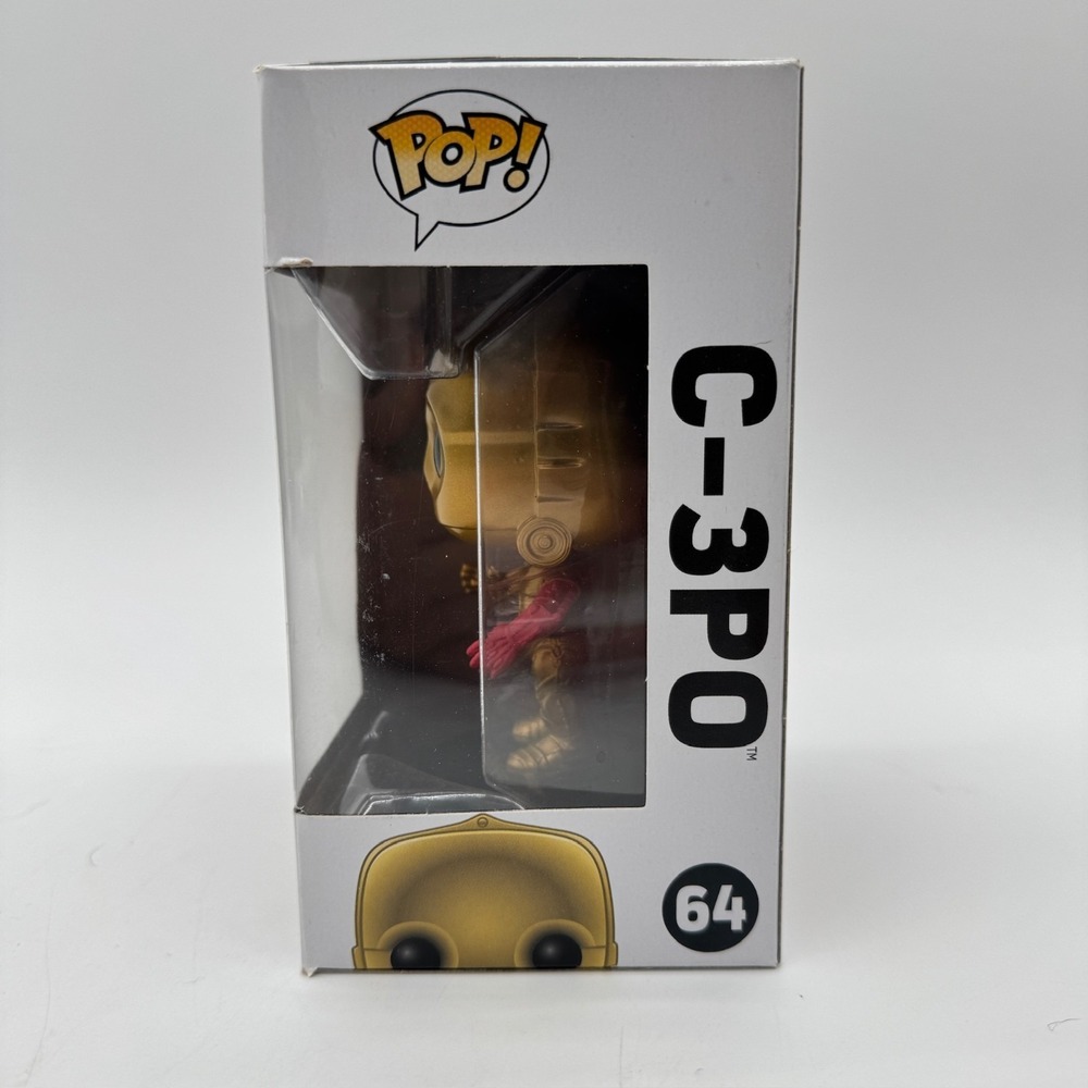 Funko Pop Star Wars C-3PO #64 The Force Awakens Sealed w/ Protector - Picture 2 of 11